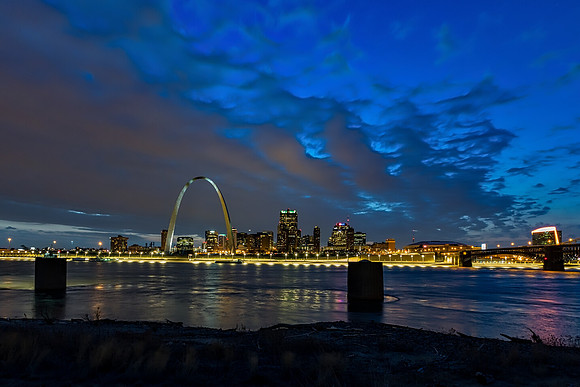 "Night Falls On St. Louis"